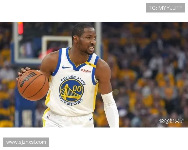 勇士半场苦战落后雄鹿仅2分库明加高效砍下16分4篮板表现抢眼